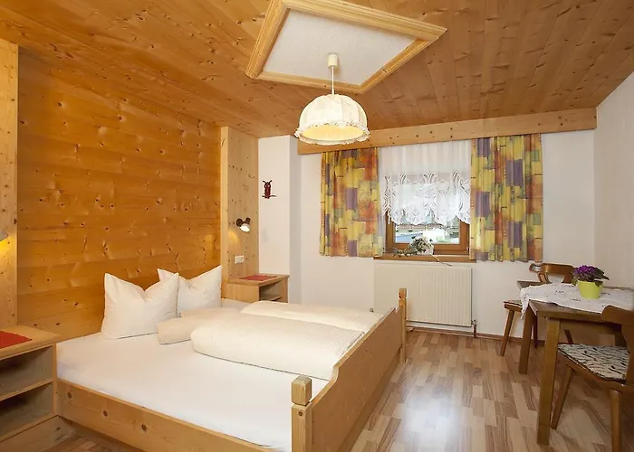 Bauernhof Kuen * Längenfeld