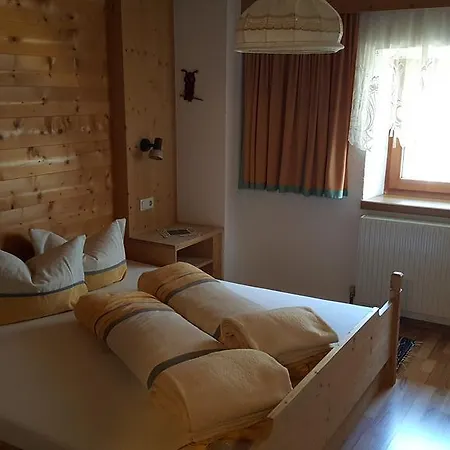 Bauernhof Kuen Фермерский дом