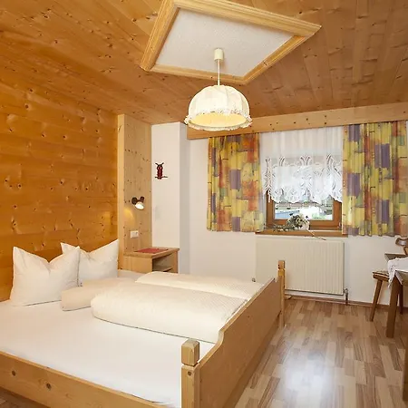 Bauernhof Kuen * Лангенфельд